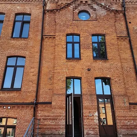 Blue Apartament Near City Center Apartment